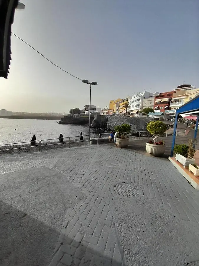 Los Abrigos 2 Apartments Guest House Ocean Relax, Wifi, Playas Spain