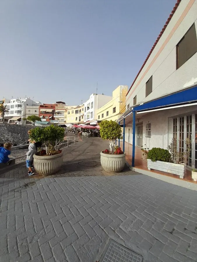 Los Abrigos 2 Apartments Guest House Ocean Relax, Wifi, Playas Spain